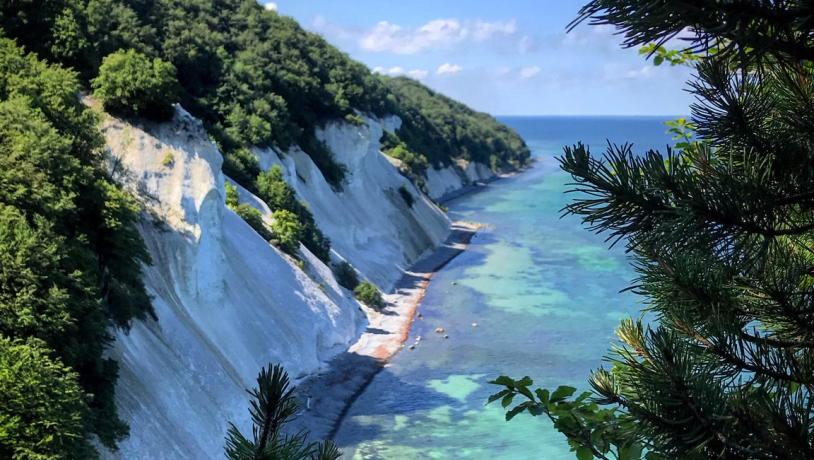 The white cliffs of Møn are located south of Copenhagen